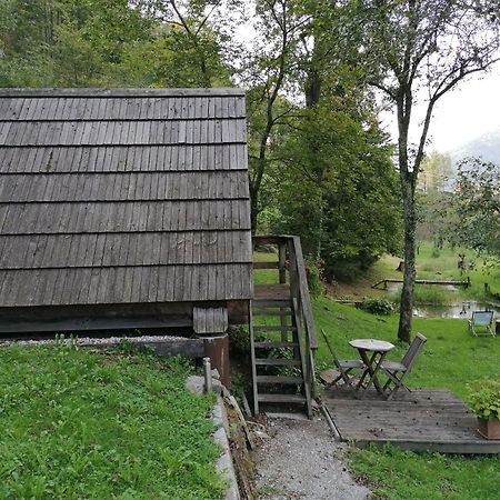 Glamping Zlata Ribica 호텔 Idrija pri Baci 외부 사진