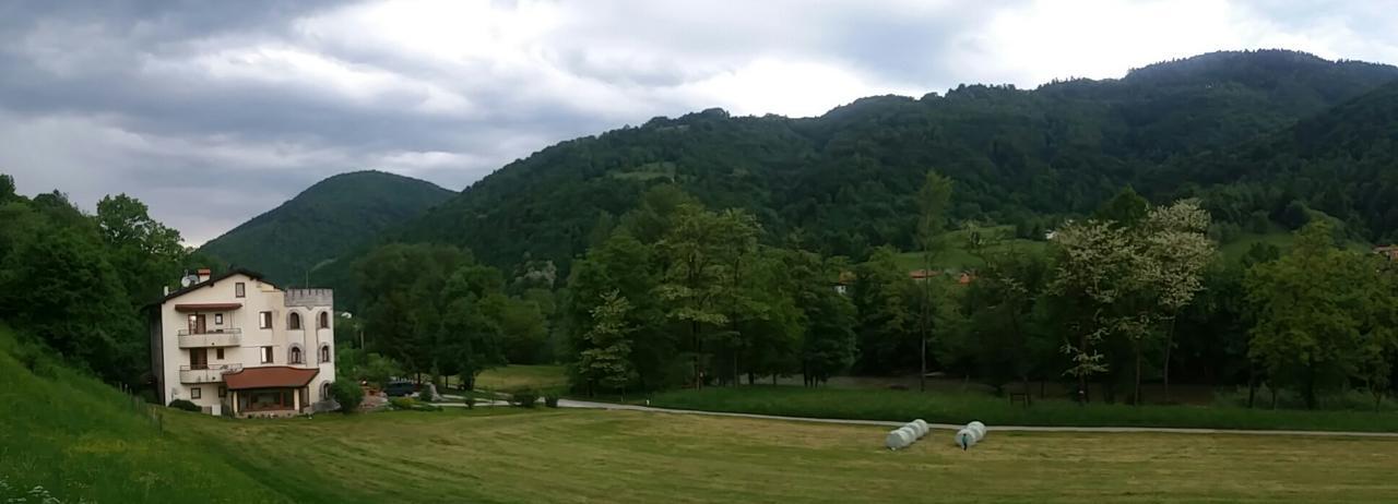 Glamping Zlata Ribica 호텔 Idrija pri Baci 외부 사진